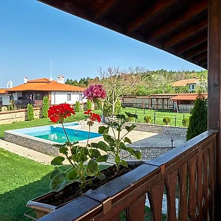 Arbanashki Szálloda 3*
